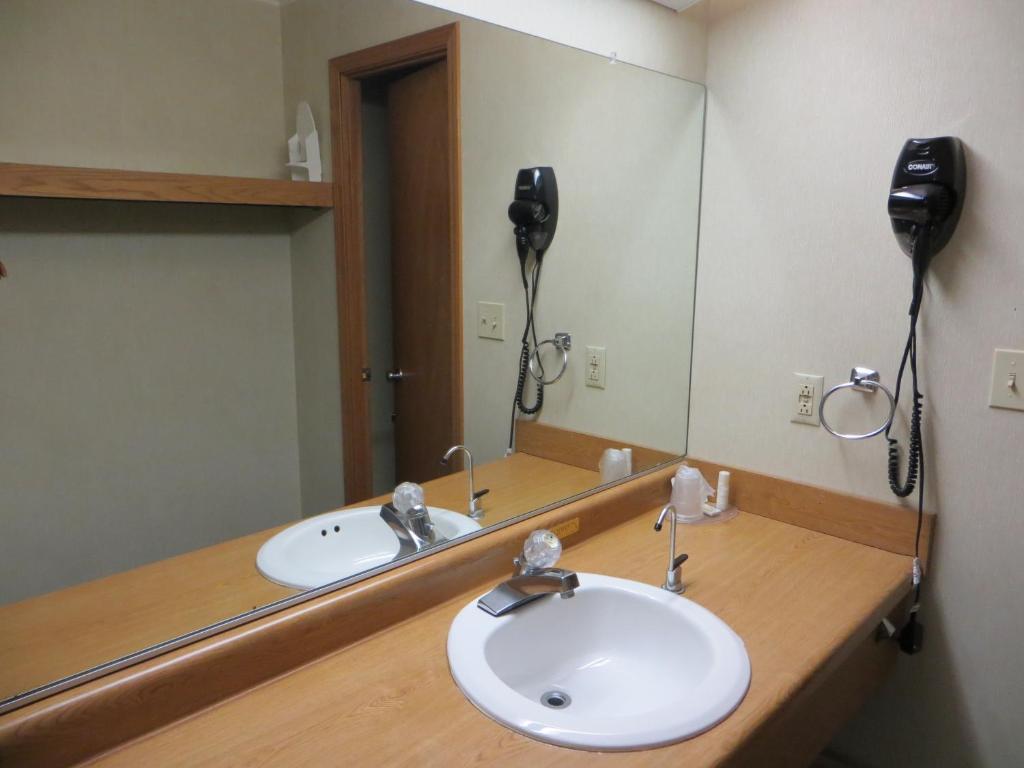 Homestyle Inn And Suites Спрингфийлд Стая снимка